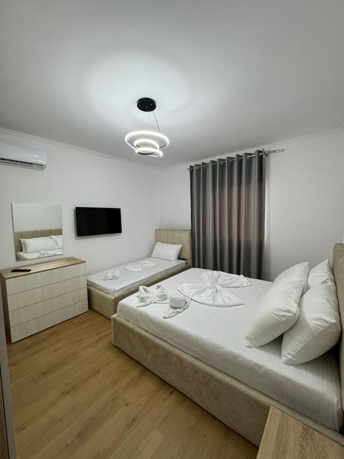 Vila Ademi Ksamil Exteriér fotografie